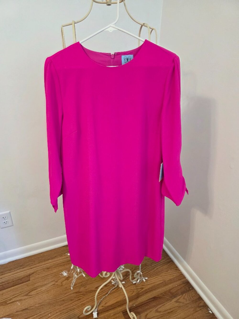 NWT CeCe Hot Magenta Tie Sleeve Shift Dress Size 8 MSRP $129